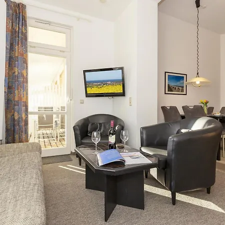 Haus Wenden 7 *