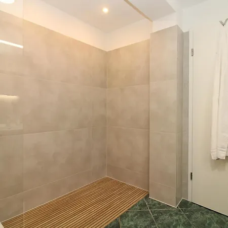 Haus Wenden 7 * Ostseebad Kühlungsborn